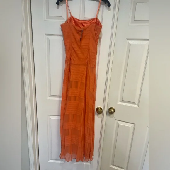 - BCBGMAXAZRIA's‎ Orange Color Ruffles sleeves Maxi formal Night Prom dress…